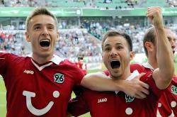 lol全球总决赛-沙尔克04年轻队员迅速成长,成为球队未来希望