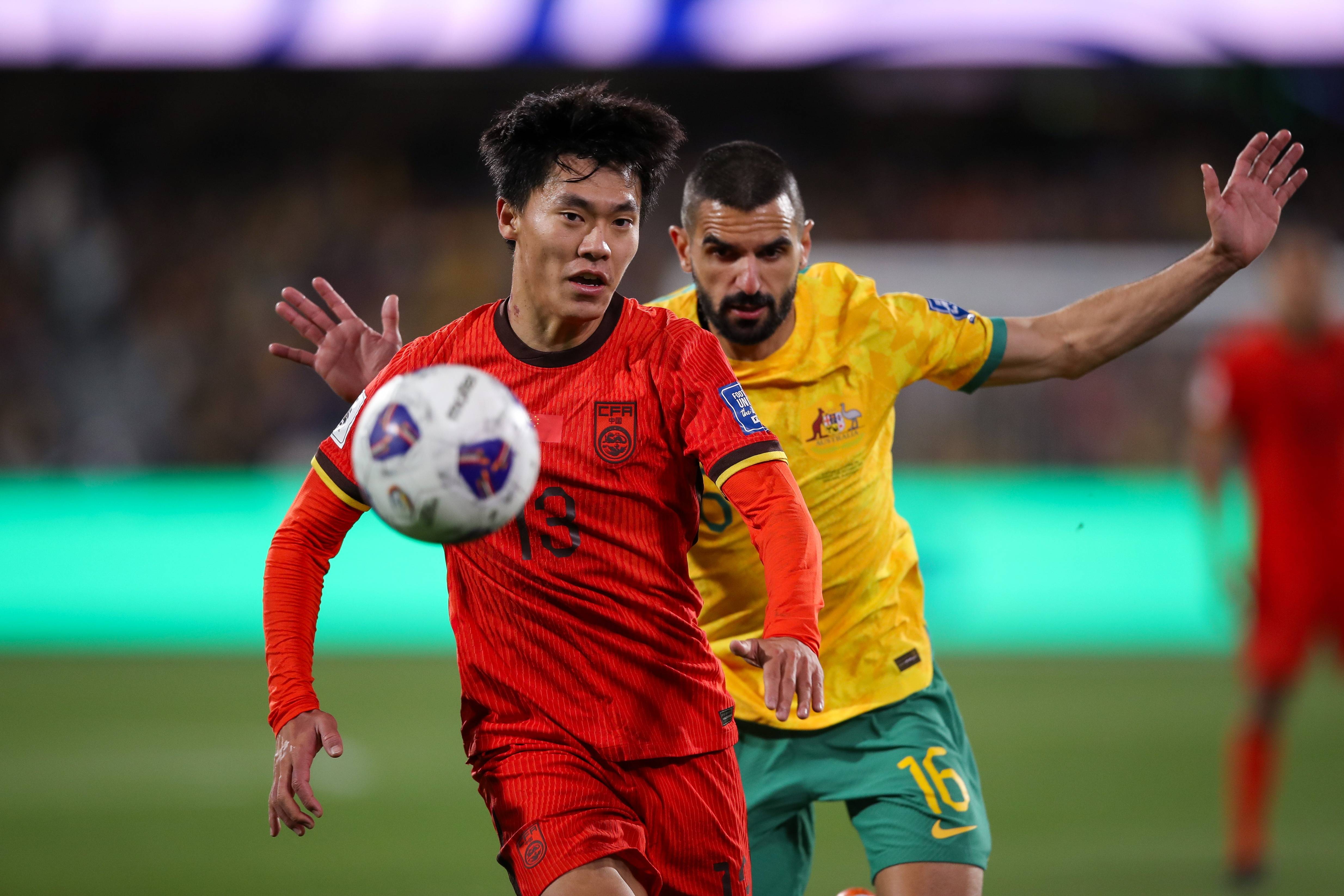 包含印尼队完胜日本队，辛杜带队取胜的词条